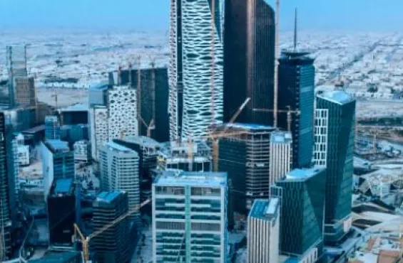 Vision 2030 and the Evolution of Smarter Digital Journeys for Saudi Banks